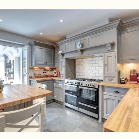 Charming 3-Bed Cottage In Swanage Exterior foto